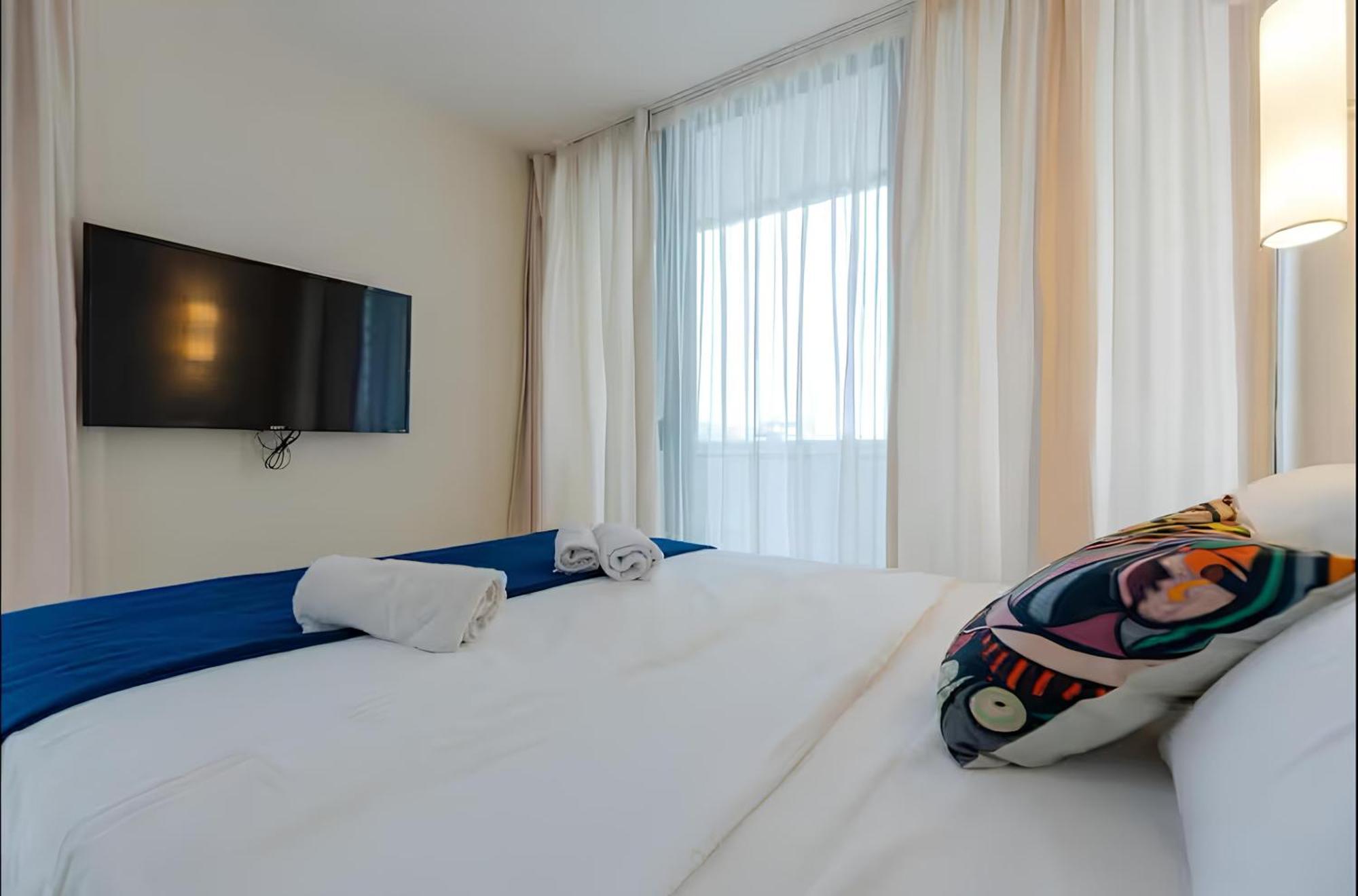 Apartment Panorama King Suite Vip Hotel *